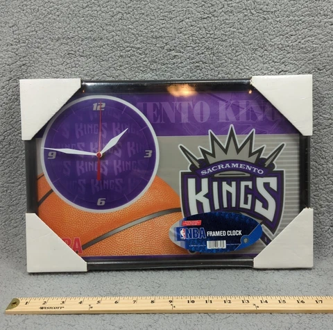 Sacramento Kings NBA Framed Clock Basketball Memorabilia Purple New 2015 Cover