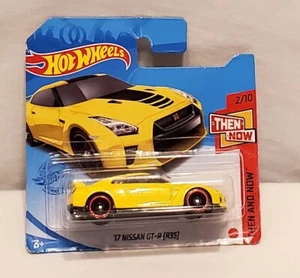 Nissan GT-R35 amarillo HW entonces y ahora Hot Wheels '17 - Imagen 1 de 3