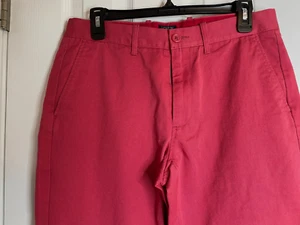 J. Crew The Sutton Herrenhose 31 x 30 Chino Baumwolle adrett lachs sommerlich leicht neu mit Etikett - Bild 1 von 8