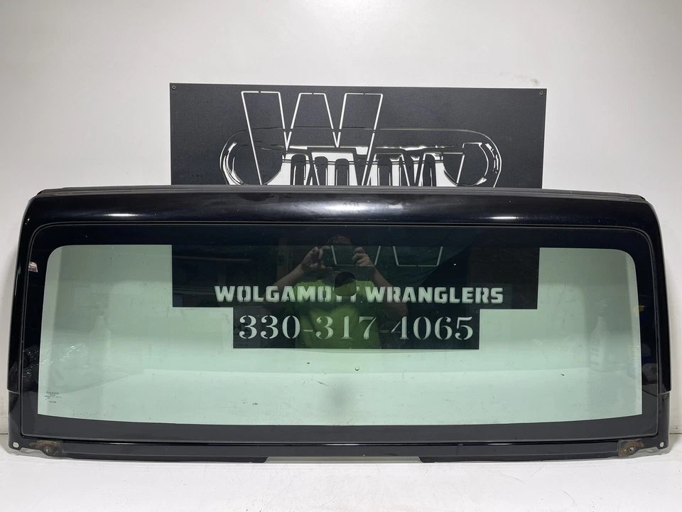 2008 JEEP WRANGLER ПЕРЕДНЕЕ ЛОБОВОЕ СТЕКЛО РАМА И СТЕКЛО ЧЕРНАЯ КРАСКА КОД PX8 CC 10 - Изображение 1 из 4