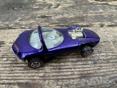 hot wheels silhouette 1967 Vintage Redline Matchbox Car  - Image 1 of 4