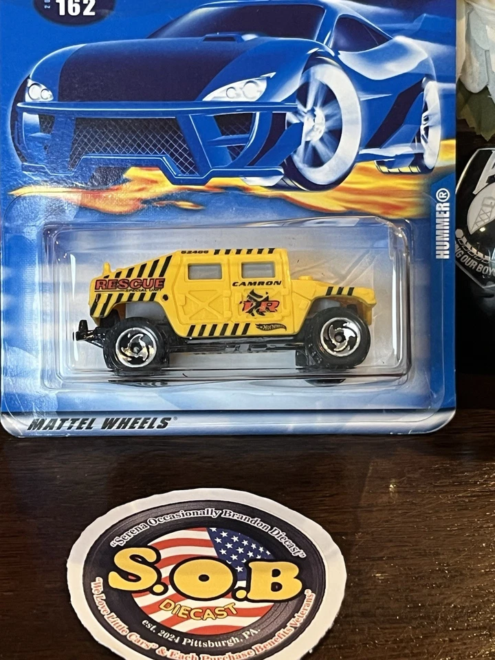 Hot Wheels 2001 Hummer Humvee Yellow Diecast SEALED NM Condition - Image 1 of 4