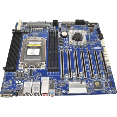 Gigabyte MC62-G40 Motherboard sWRX8 Socket for AMD Ryzen Threadripper PRO - - Image 1 of 4
