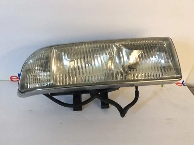 Faro derecho pasajero Chevy S10 1998 1999 2000 2001 2002 2003 2004 2005 OEM 30 Foto 1 de 2