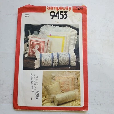 Vtg Simplicity 9453 Pillows Square Roll Trimmed Ruffle 16X16 12X12 6X14 CUT 1980 - Image 1 of 4