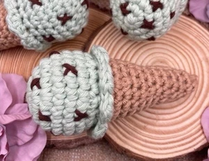 1 Crochet Cat Toy Mint Choc Ice Cream Catnip Handmade Cat Gifts Cat Kitten - Picture 1 of 2