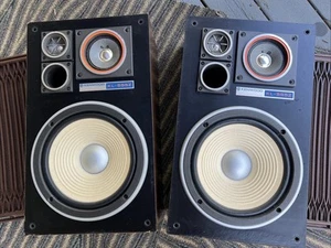 Vintage Kenwood KL-555 Stereo Pair Speakers 3-Way 4 Driver System - Picture 1 of 19