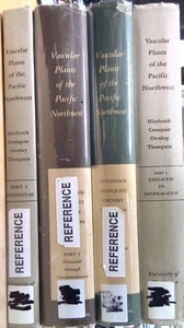Vascular Plants of the Pacific Northwest  Vols 2-5 - Foto 1 di 14