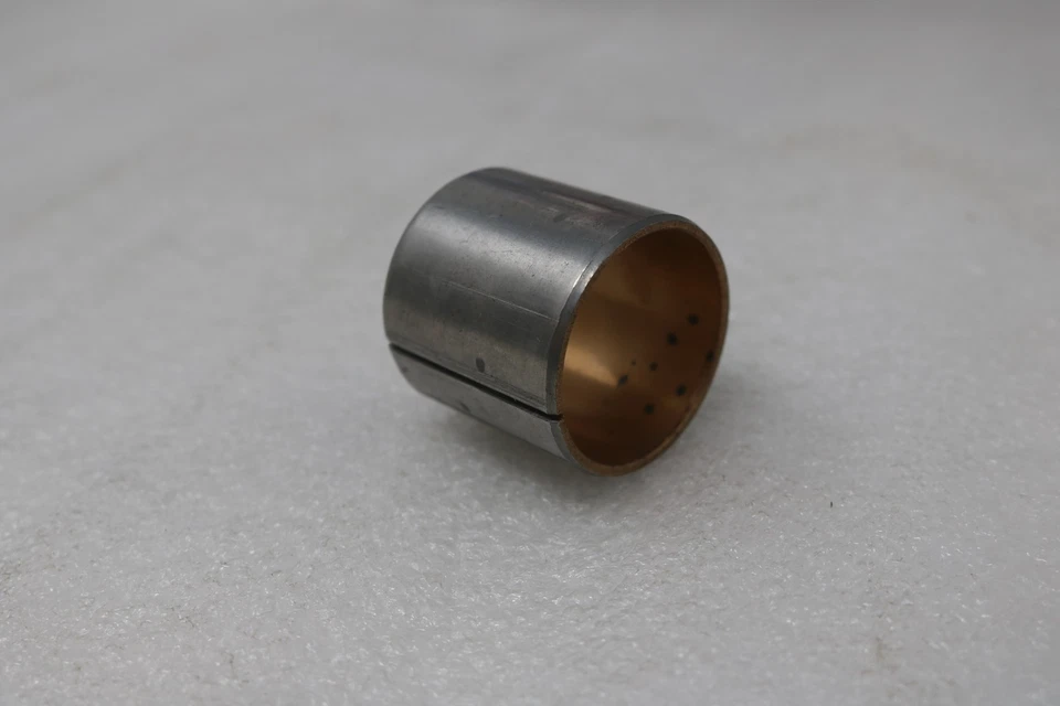 45818-52 НОВЫЙ OEM 1952-1974 HARLEY-DAVIDSON SPORTSTER K KH XL KR KRTT KHR ВТУЛКА - Изображение 1 из 1