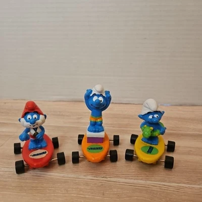 Vntg 1990s Hardee's Promo "Surfing Smurfs" Created By Peyo Prdcd By Applause (3) - Image 1 of 4