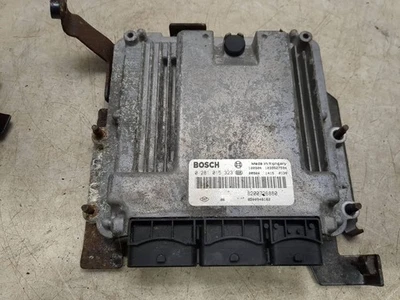 Centralina motore Renault Laguna III 2011 -modulo 0281015323 VAQ19071 - Immagine 1 di 3