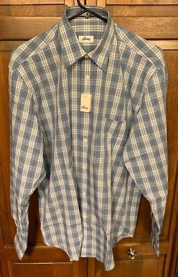 Camisa de vestir pequeña Brioni para hombre cuello extendido azul blanco algodón a rayas hecha en Italia Foto 1 de 4