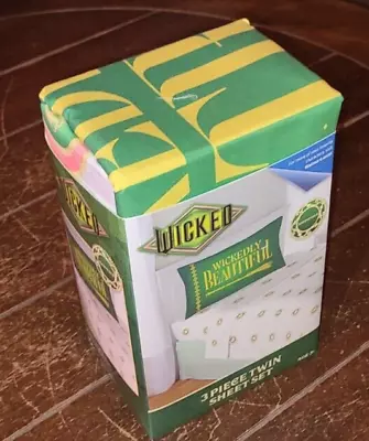 WICKED 3pc Twin Sheet Set! 1 Fitted, 1 Flat Sheet & 1 Pillowcase #9A196J - Image 1 of 4