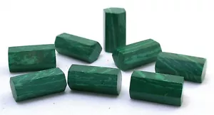 Zwei 14 mm x 6 mm x 8 mm Harz Malachit Polygon Türme EBS7281/12623 - Bild 1 von 1