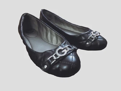 Elegante GUESS Ballet Pisos Acolchados Negro G-Logo Estrás Medallón Hebilla Talla 7 Foto 1 de 4
