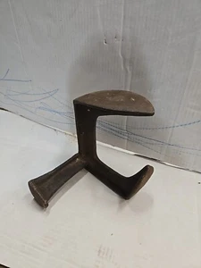 Old Cast Iron Three-Footed Cobblers Shoemaker Anvil Tool Shoe Shine Repair Stand - Picture 1 of 3