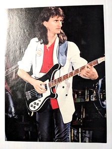 RUSH / GEDDY LEE LIVE / 1980'S MAGAZINE FULL PAGE PINUP POSTER CLIPPING (5) - Picture 1 of 2