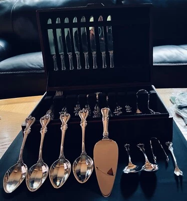 Juego de 7 cubiertos Towle Old Colonial de plata de ley para 8 w 16 tsps y servidores Foto 1 de 4