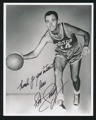 Fotografía 8x10 de Bob Cousy (Boston Celtics) *AUTOGRAFIADA* Foto 1 de 2