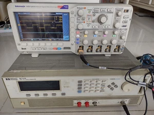 Generador de pulso de alta potencia HP Keysight Agilent 8114A 100 V/2 A - Imagen 1 de 11