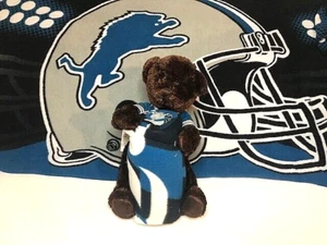 Vintage 2 Stück NFL Detroit Lions Stadiondecke (ca. 4' x 4') mit Plüsch - Unikat - Bild 1 von 17