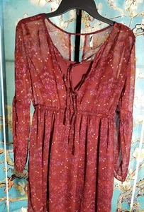 Neu mit Etikett Mudd Junior Chiffonkleid vorne zum Binden, Größe Medium, Einzelhandel 44,00 $ - Bild 1 von 3
