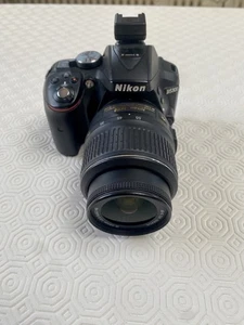Nikon D5300 Camera Bundle - Picture 1 of 6