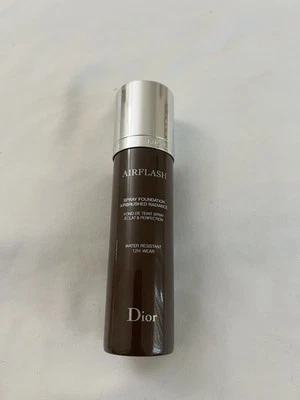 Base en spray Dior Backstage Airflash sombra 8N 2,3 oz sin caja Foto 1 de 2