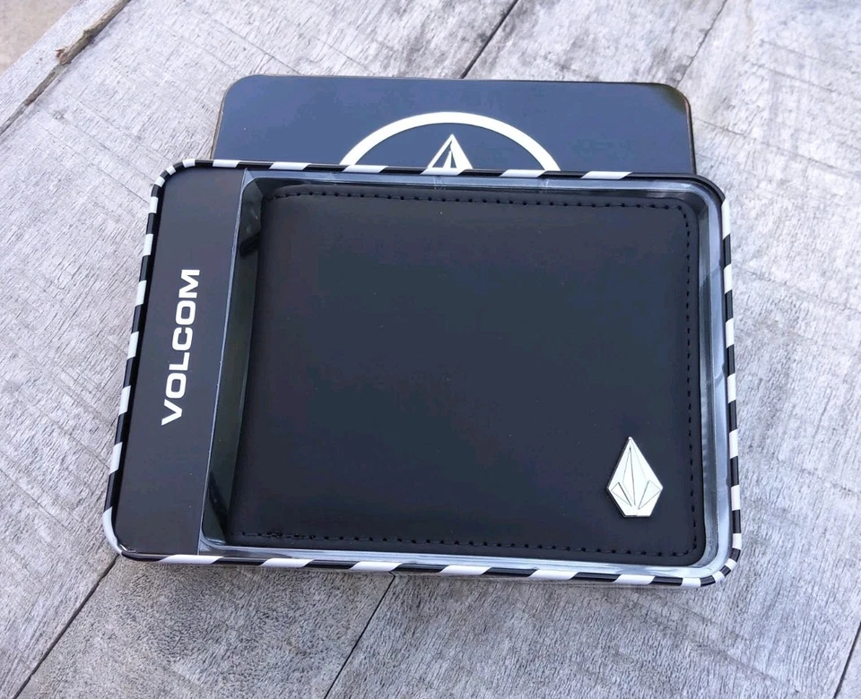 Volcom Silver Stone Mens Bi-fold Wallet Black - Image 1 of 2