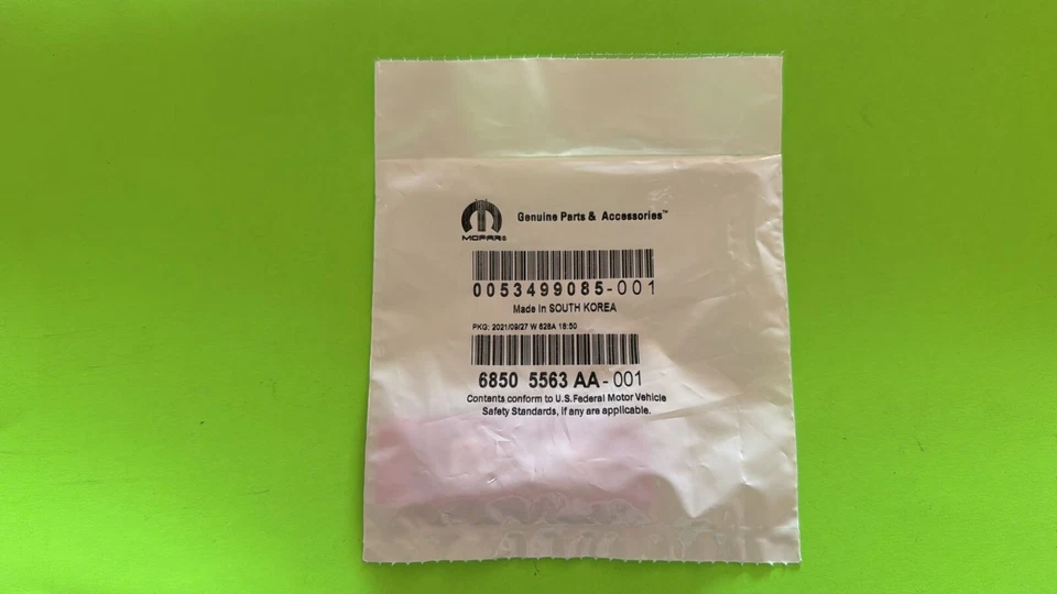 Range Rover Sport 18 20 22 emblema puerta levadiza negra LR106497 Foto 1 de 3