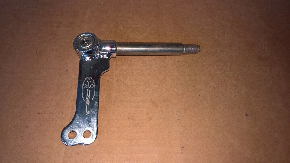 NUEVO CRG M8 D17 NA2 Mini Cadet Kart "1" Eje de dirección Eje derecho SC0.0547 Foto 1 de 1