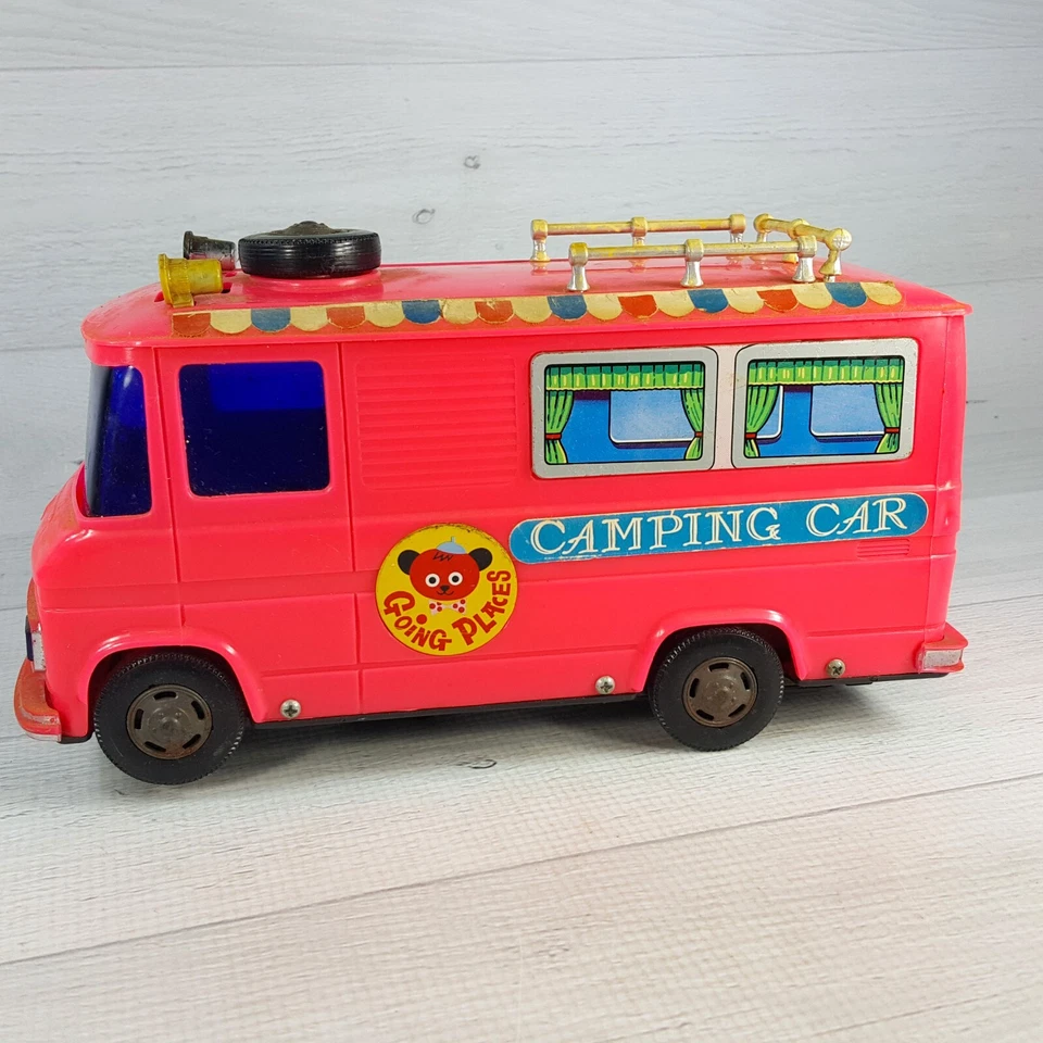 Casa rodante vintage Going Places camping coche rosa 9" plástico a batería Japón Foto 1 de 4