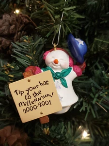 Hallmark Keepsake Decorazione Natalizia Millennium Sowma'am Snowwoman 2000 Pupazzo di Neve - Foto 1 di 10