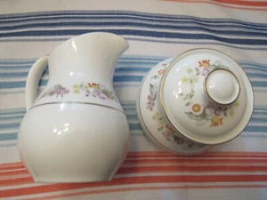 SET OF ROYAL DOULTON "SYMPHONY" CREAMER & COVERED SUGAR BOWL - ENGLAND - 1976 - Picture 1 of 9