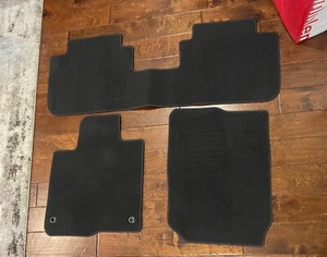 2023 2024 Honda HR-V Carpet Floor Mats For Front and Rear Black OEM Mat HRV - Picture 1 of 6