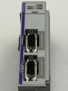 AB 1769-ASCII SER A CompactLogix Compact I/O Modulo di interfaccia ASCII usato - Foto 1 di 11
