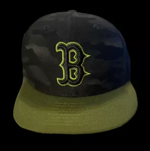 NEW ERA Boston Red Sox 59Fifty Black Camo Fitted Hat NWOT Size 7 - Picture 1 of 7