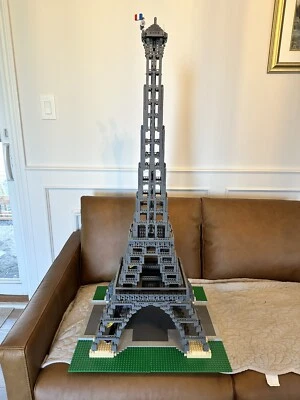 LEGO Advanced Models: Eiffel Tower (10181) Complete With Instructions - Image 1 of 2