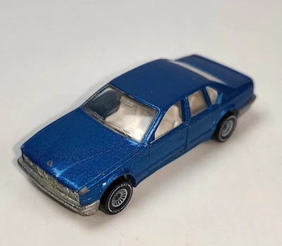Siku 1070, BMW 735 iL, blau metallic, Auto, alt - Bild 1 von 4