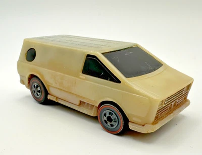 Hot Wheels Redline 1976 Sizzlers Vantom Chrome Van Made In U.S.A. - Image 1 of 4