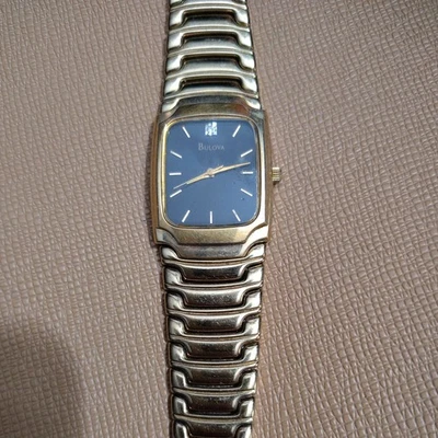 Vintage Bulova Mens Diamond Quartz T7 Dress Watch Working New Battery - Image 1 of 4