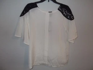 WORTHINGTON - MUJER - TOP - BLANCO / NEGRO - TALLA MEDIANA (AC-26-415x6) - Imagen 1 de 3