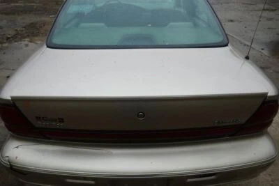 Trunk/Hatch/Tailgate Fits 96-99 EIGHTY EIGHT 2006413 Foto 1 de 4