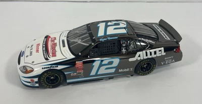 Литая модель с автографом Райана Ньюмана No12 Team Caliber Owners победитель Winston 1:24 - Изображение 1 из 4