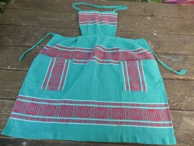 Tablier de Service ancien BASQUES  avec 2 poches 68cm haut 58cm large usure - Photo 1/4