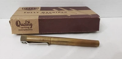 Karas Kustoms Brass Render K - V1 Foto 1 de 4