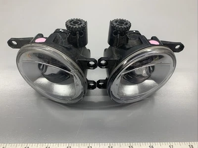 OEM 2022-24 Toyota Highlander LED Fog Light Set PAIR Stock#X4 - Image 1 of 4