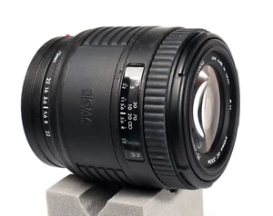 Sigma 70-210mm f4 Zoom  Lens,  Minolta/Sony AF fit - Good, Tested & Clean - Picture 1 of 8