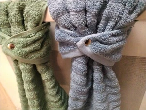Ribbed Hanging Hand Towel Blue, Green, Solid Bath Hand Towel or Kitchen Towel - Picture 1 of 8
