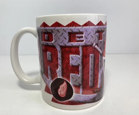 NHL Red Wings Hockey 12 oz Coffee Mug Tea Mug Vintage Cover